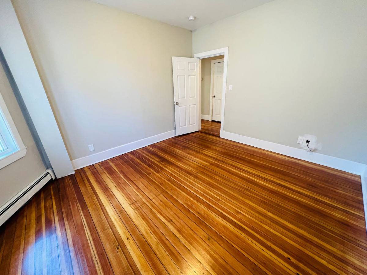 House for rent at 10 Westcott St #2, Dorchester Center, MA 02124