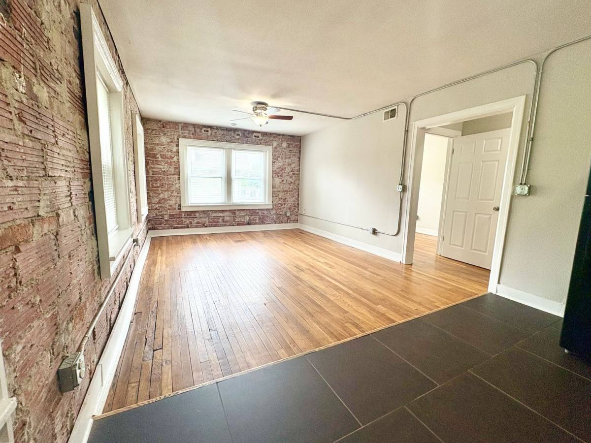 Apartment for rent at 1215-1217 Brush Creek Blvd, Kansas City, MO 64110