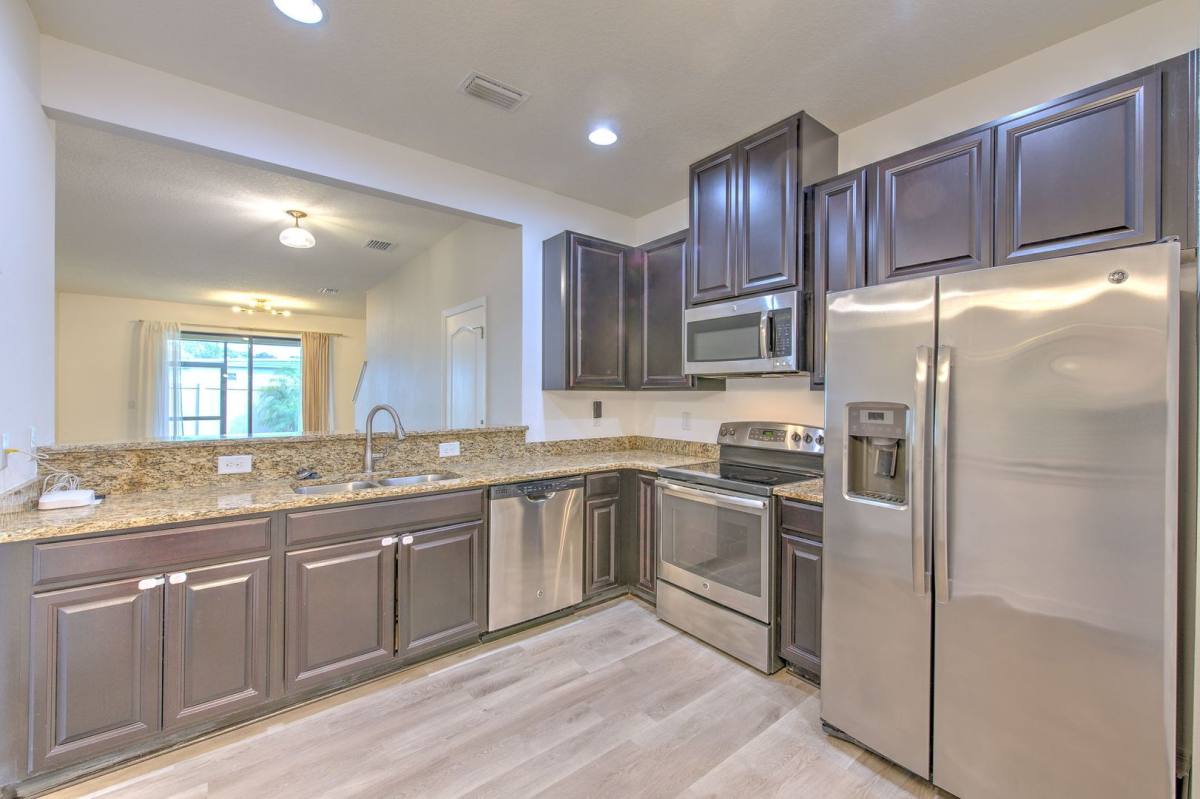Townhouse for rent at 5116 Bay Isle Circle, Clearwater, FL 33760
