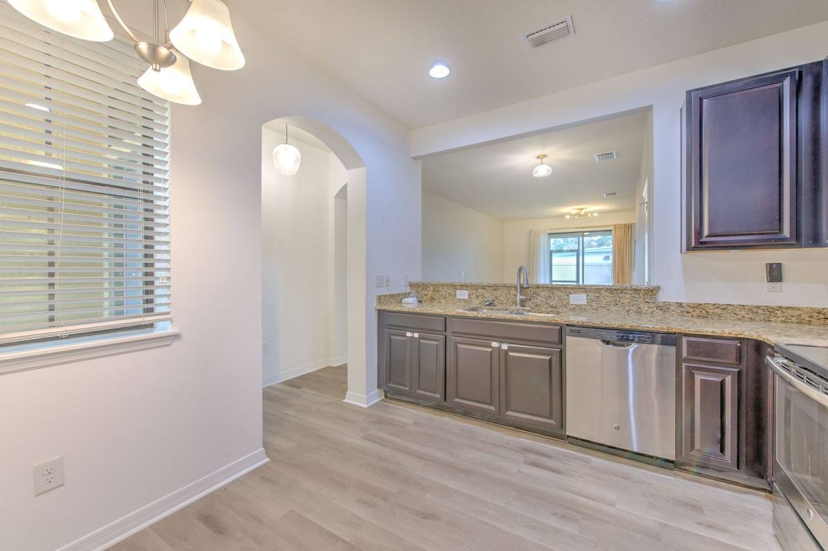 Townhouse for rent at 5116 Bay Isle Circle, Clearwater, FL 33760