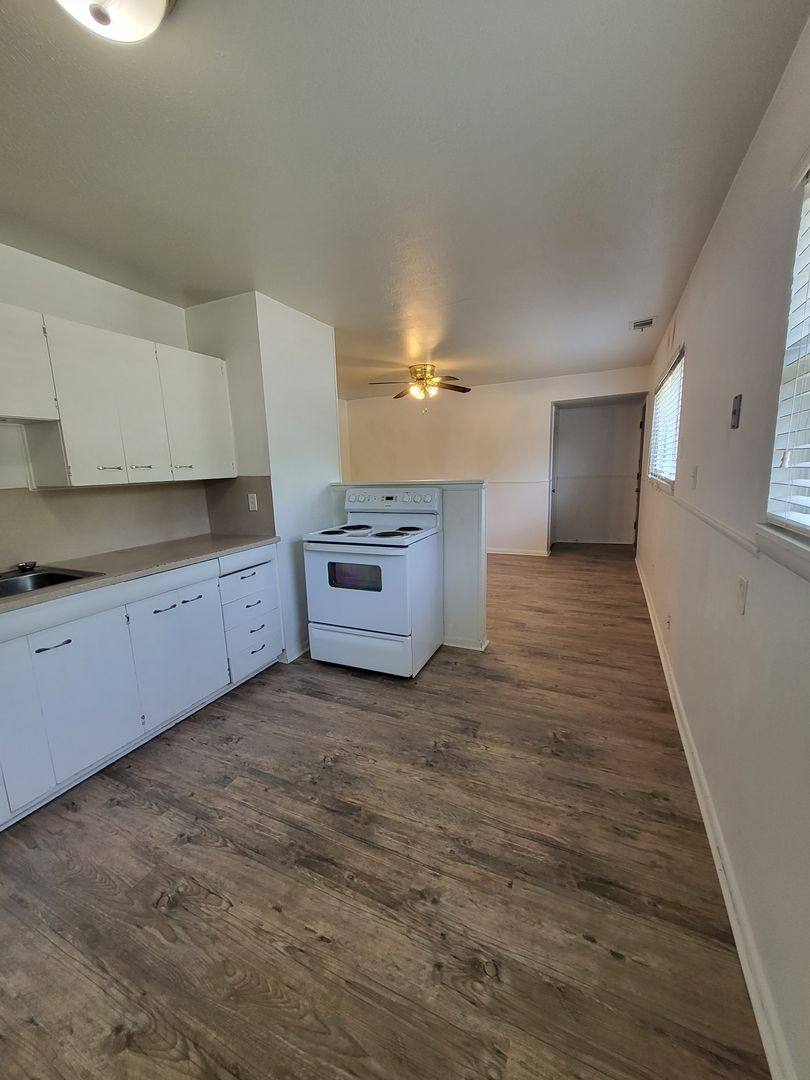 House for rent at 1506 Dakota St, Norman, OK 73069
