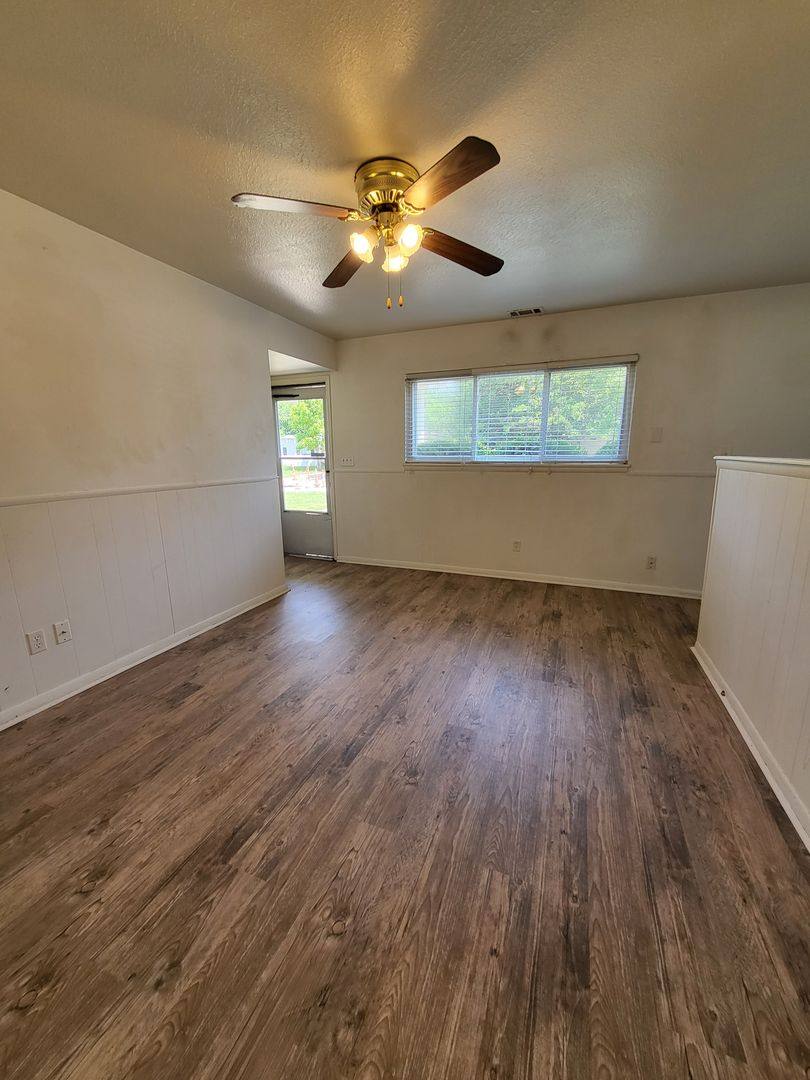 House for rent at 1506 Dakota St, Norman, OK 73069