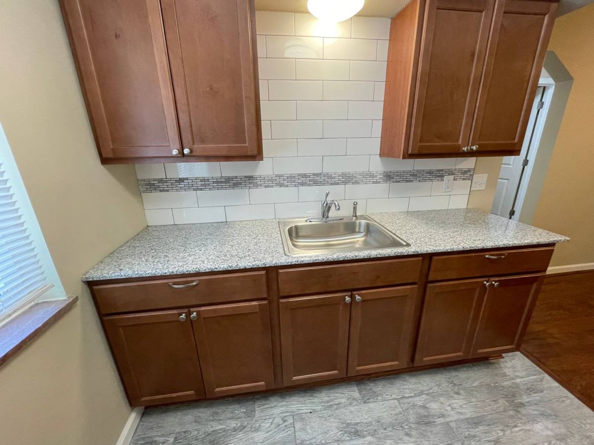 Apartment for rent at 6247 Corbly St, Cincinnati, OH 45230