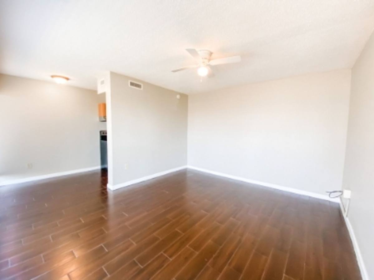 Condo for rent at 2990 Rhodes Circle S #305, Birmingham, AL 35205