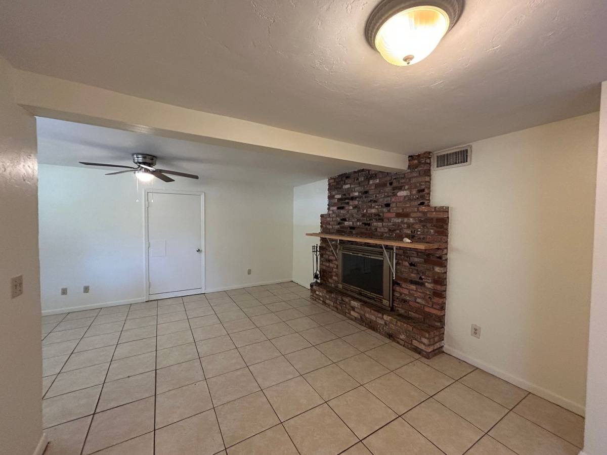 House for rent at 217 NW 36th Dr, Gainesville, FL 32607