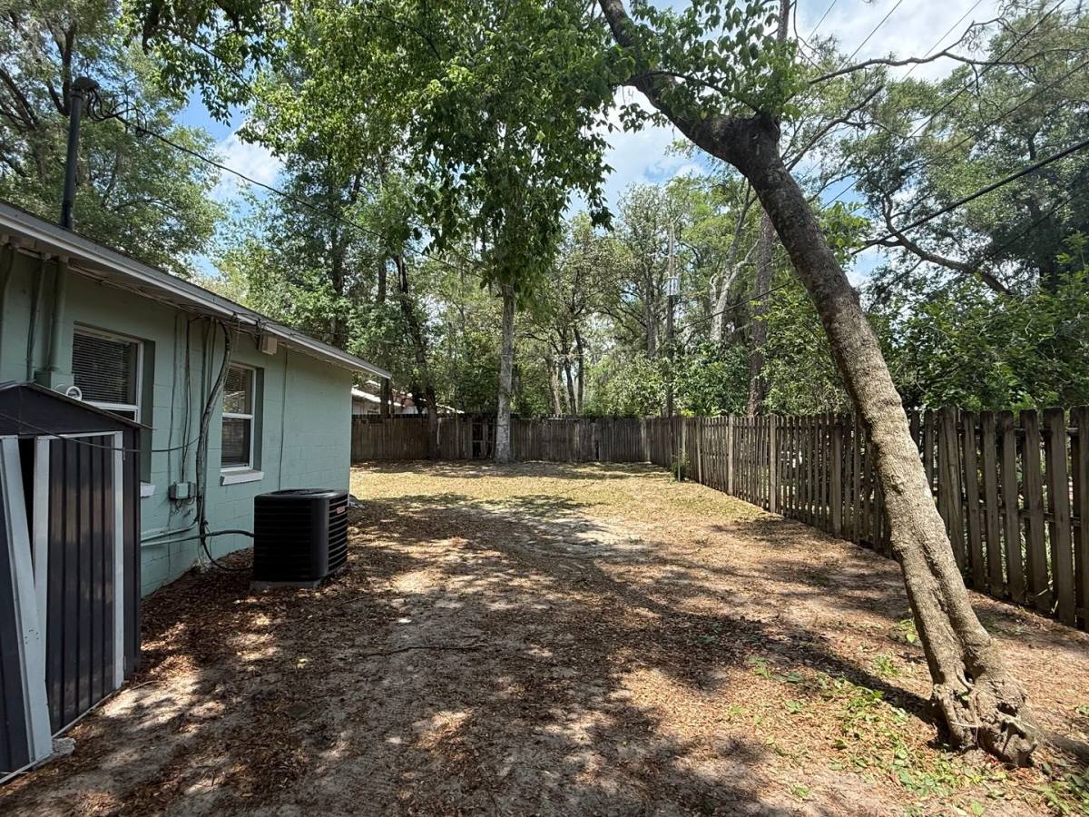 House for rent at 217 NW 36th Dr, Gainesville, FL 32607