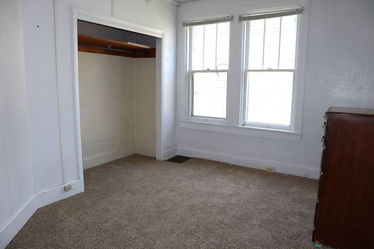 Apartment for rent at 822-1 Grant St, Indiana, PA 15701
