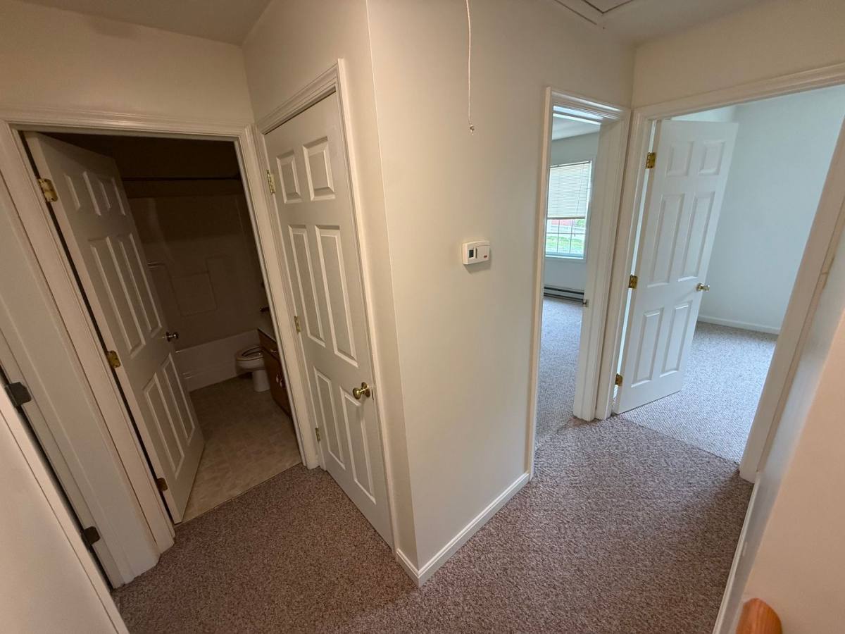 Apartment for rent at 614-616 W King St, Chambersburg, PA 17201