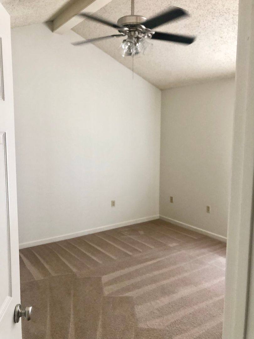 Apartment for rent at 5131 Nicholson Dr, Baton Rouge, LA 70820