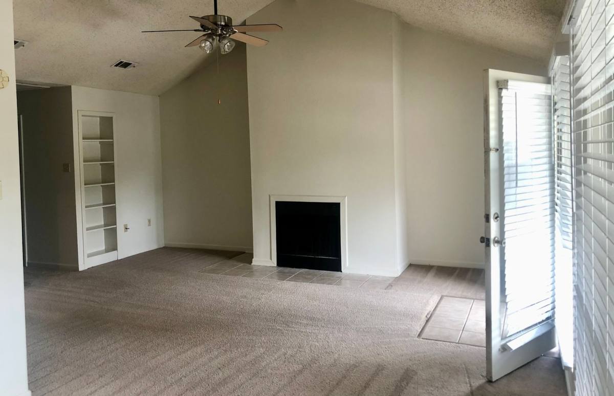 Apartment for rent at 5131 Nicholson Dr, Baton Rouge, LA 70820