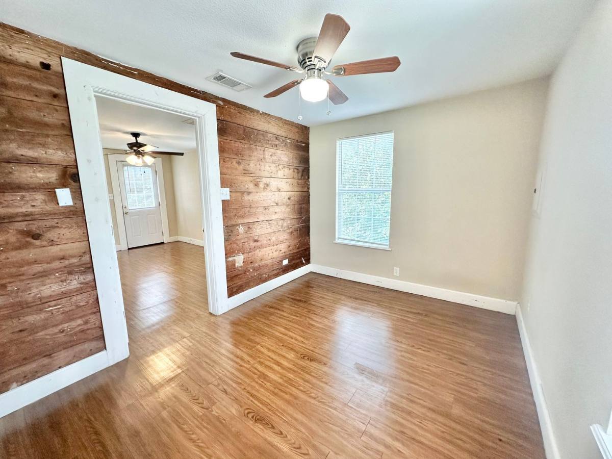 Apartment for rent at 1804- 1808 Bolivar, Denton, TX 76201