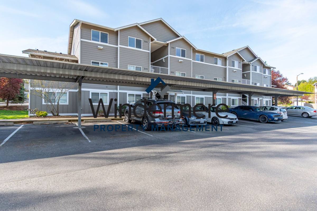 Condo for rent at 1670 SW Mulberry Place, Oak Harbor, WA 98277