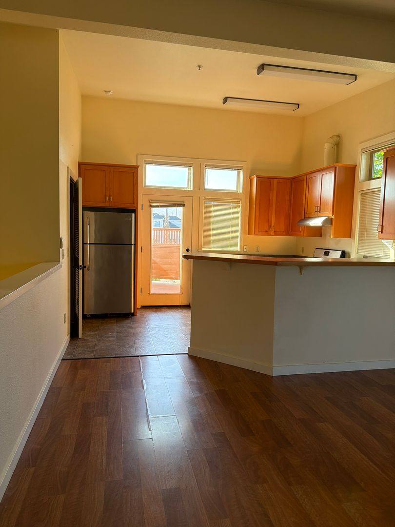 Apartment for rent at 565 H St, Arcata, CA 95521