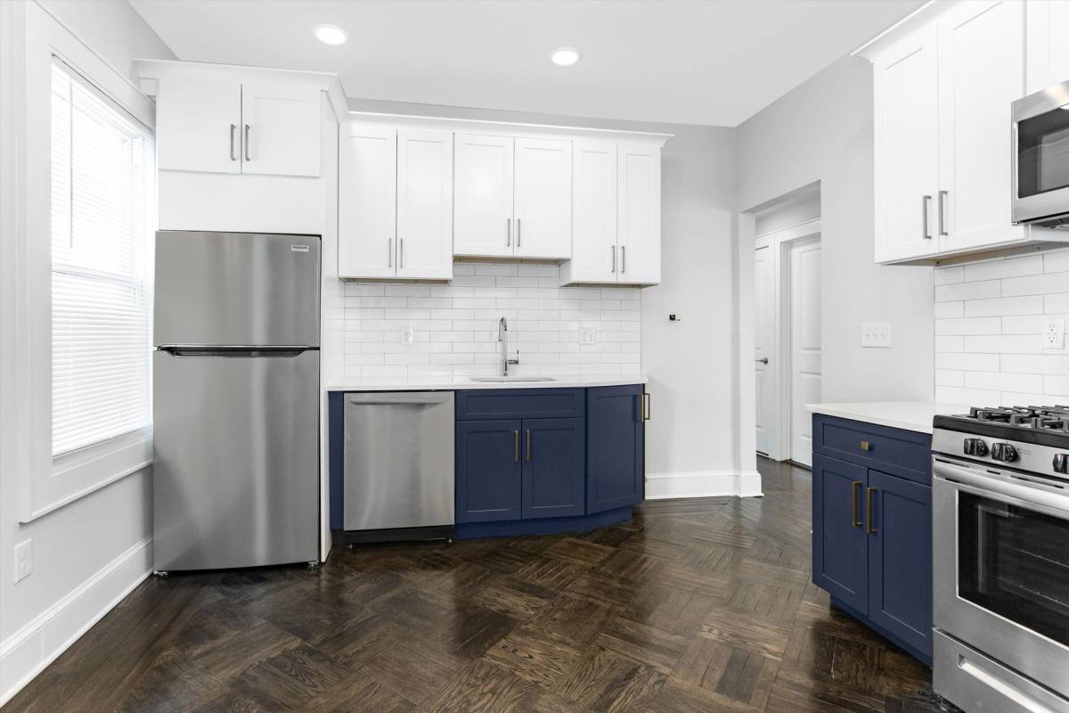 Apartment for rent at 25 Waldo Ave, Bloomfield, NJ 07003