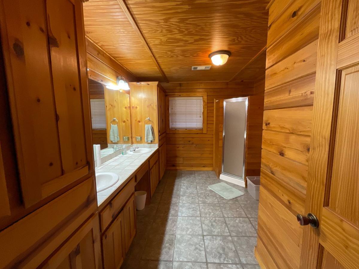 House for rent at 103 Beach Dr, Llano, TX 78643