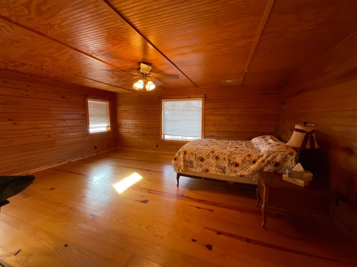 House for rent at 103 Beach Dr, Llano, TX 78643
