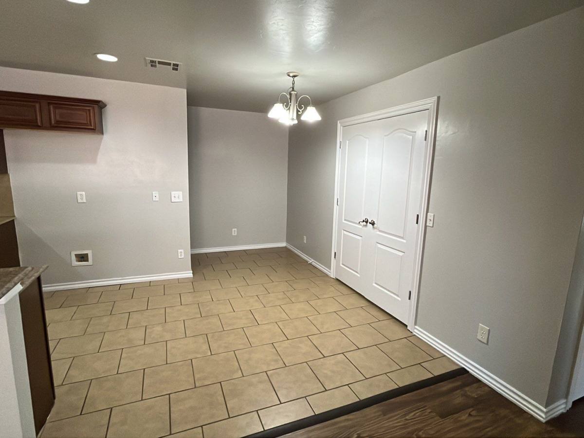 House for rent at 9614 SW 17th St, Oklahoma City, OK 73128