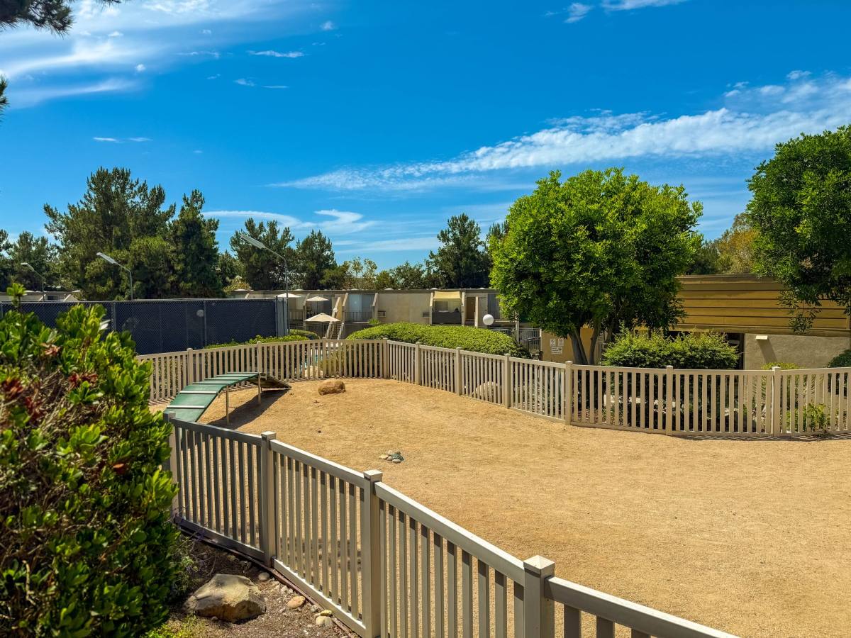 Heatherwood Apartmements, 5333 Baltimore Dr, La Mesa, CA 91942 - Apartment for Rent - Image 7