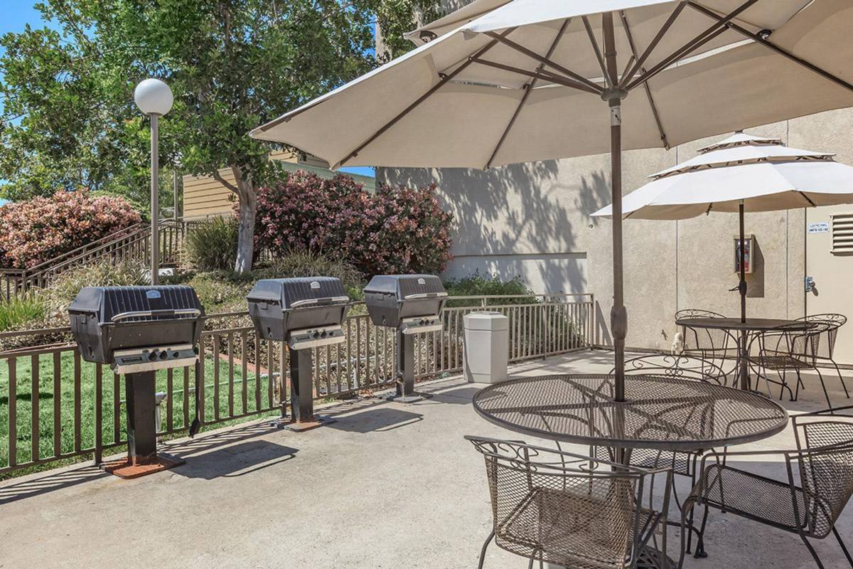 Apartment for rent at 5333 Baltimore Dr, La Mesa, CA 91942