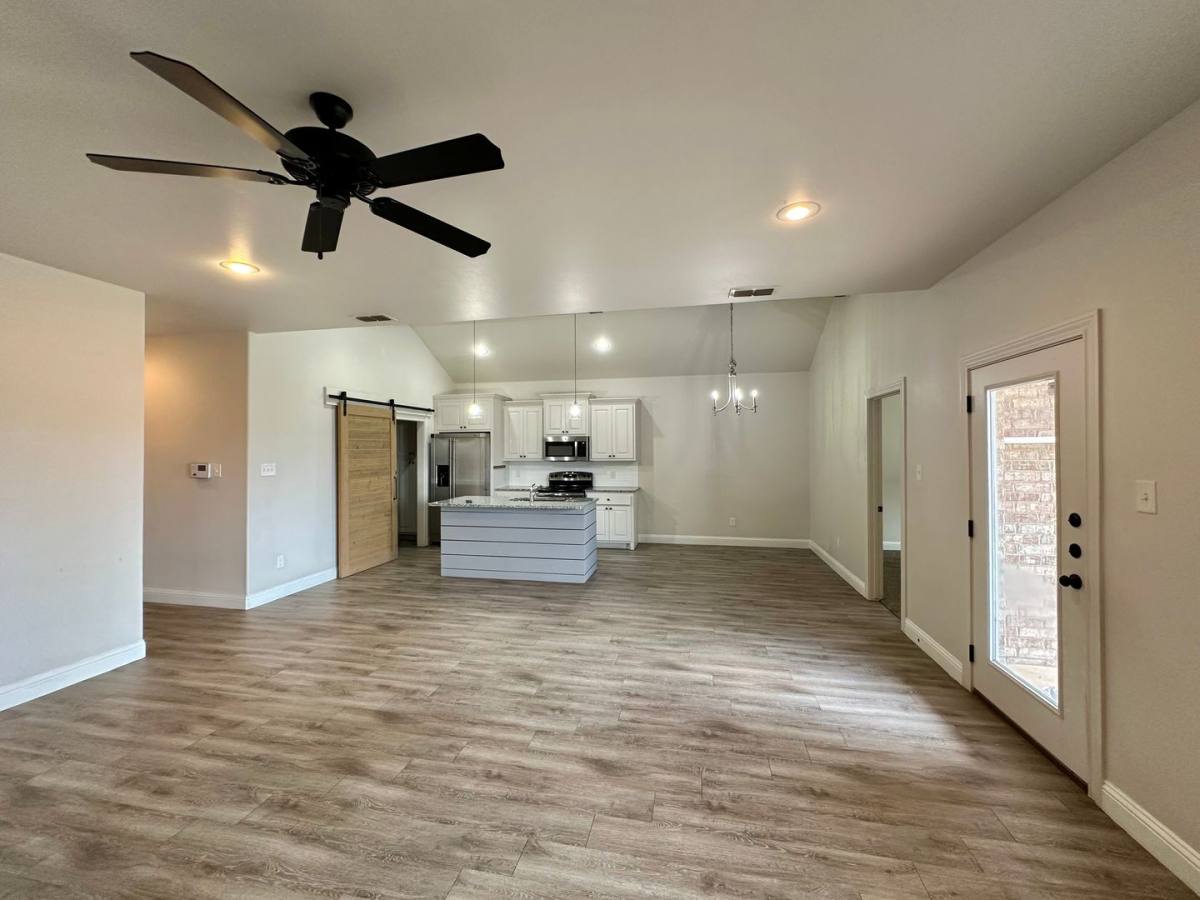 Apartment for rent at 1604 102nd St, Lubbock, TX 79423