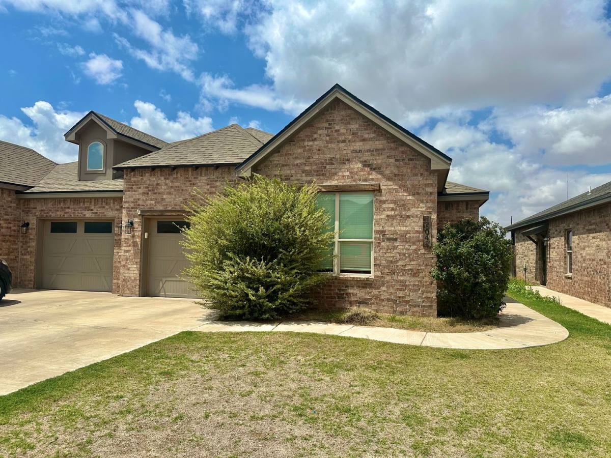 Apartment for rent at 1604 102nd St, Lubbock, TX 79423