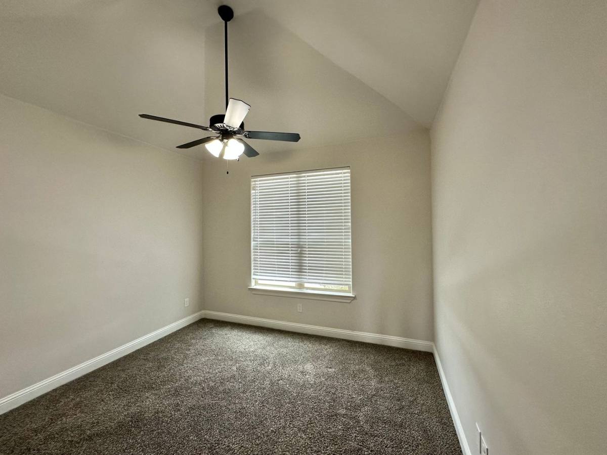 Apartment for rent at 1604 102nd St, Lubbock, TX 79423