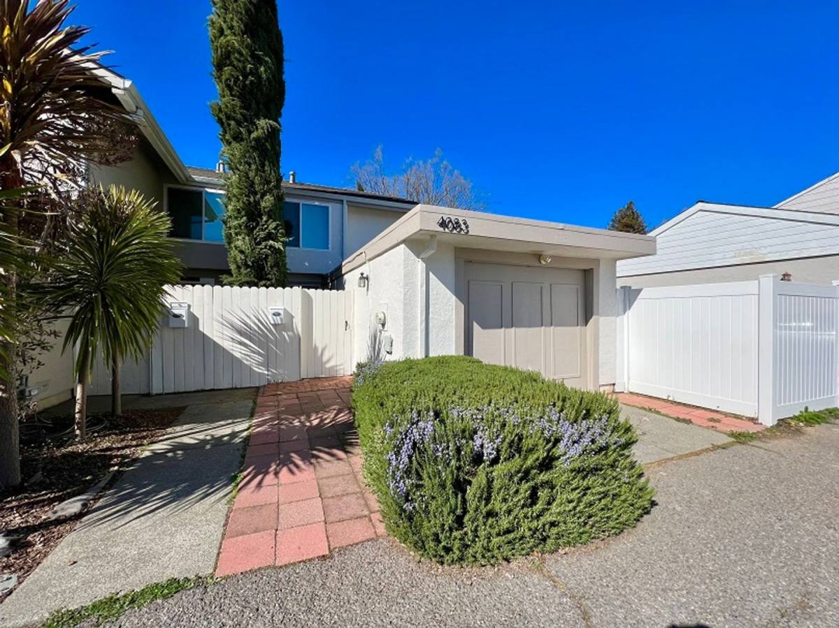Condo for rent at 4083 Tokay Dr, Napa, CA 94558