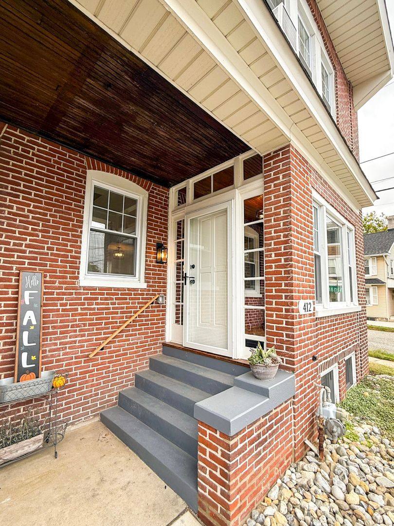Townhouse for rent at 412 1st Ave, Phoenixville, PA 19460