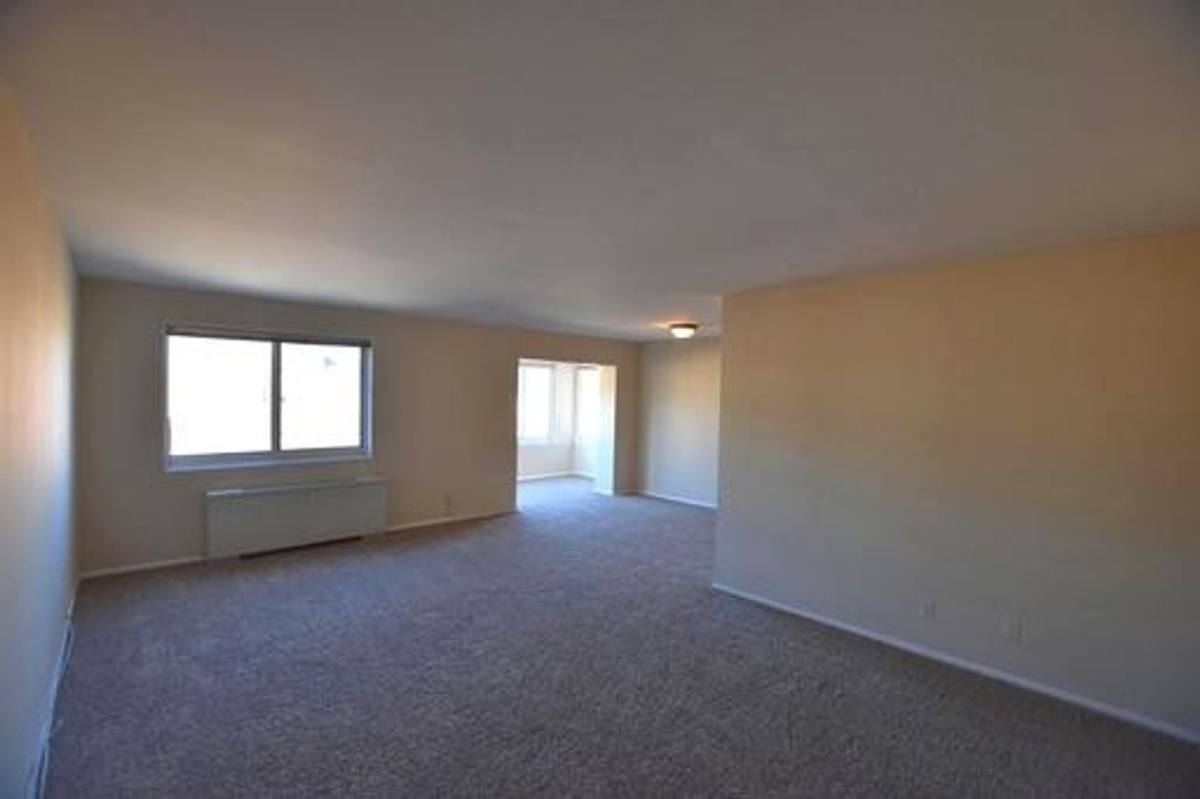 Condo for rent at 4313 Knox Rd, College Park, MD 20740