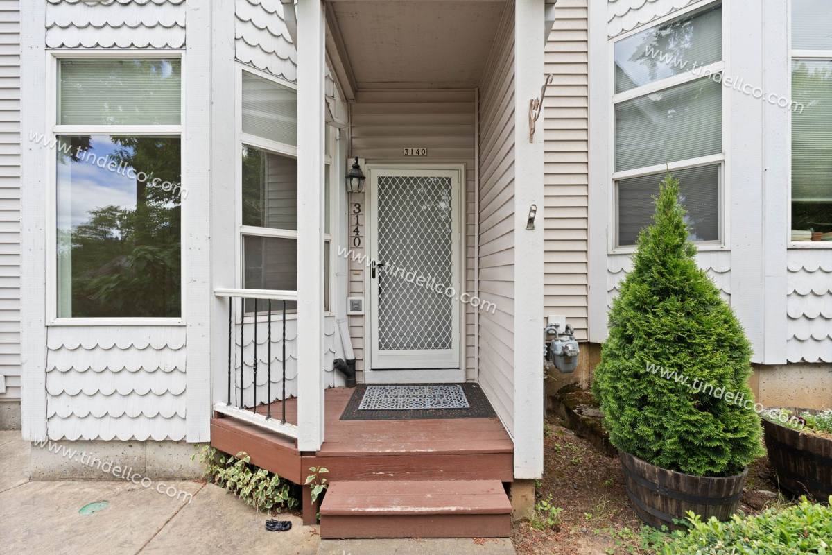 Condo for rent at 3140 NE 103rd Place, Portland, OR 97220