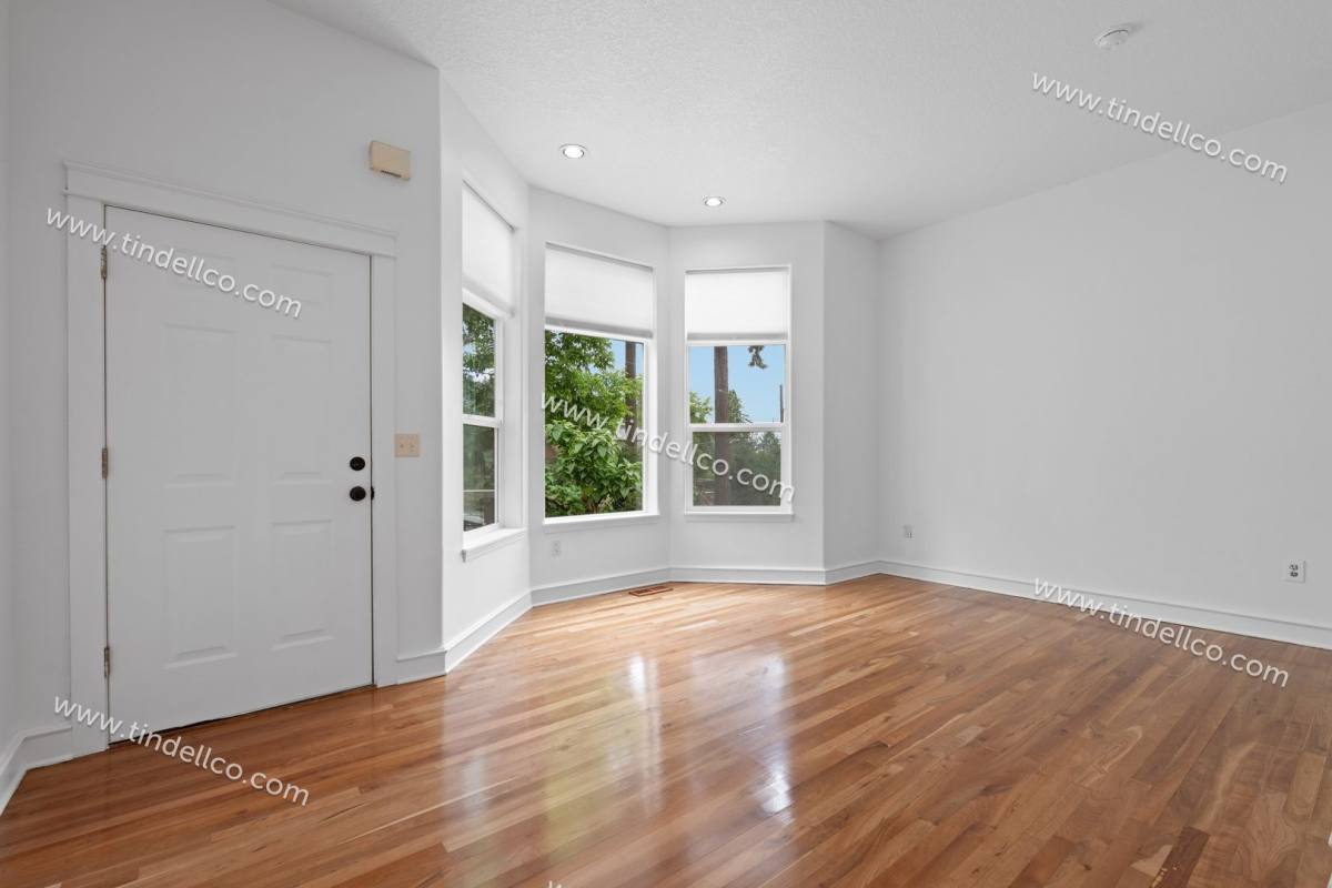 Condo for rent at 3140 NE 103rd Place, Portland, OR 97220