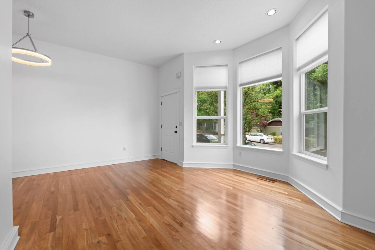 Condo for rent at 3140 NE 103rd Place, Portland, OR 97220