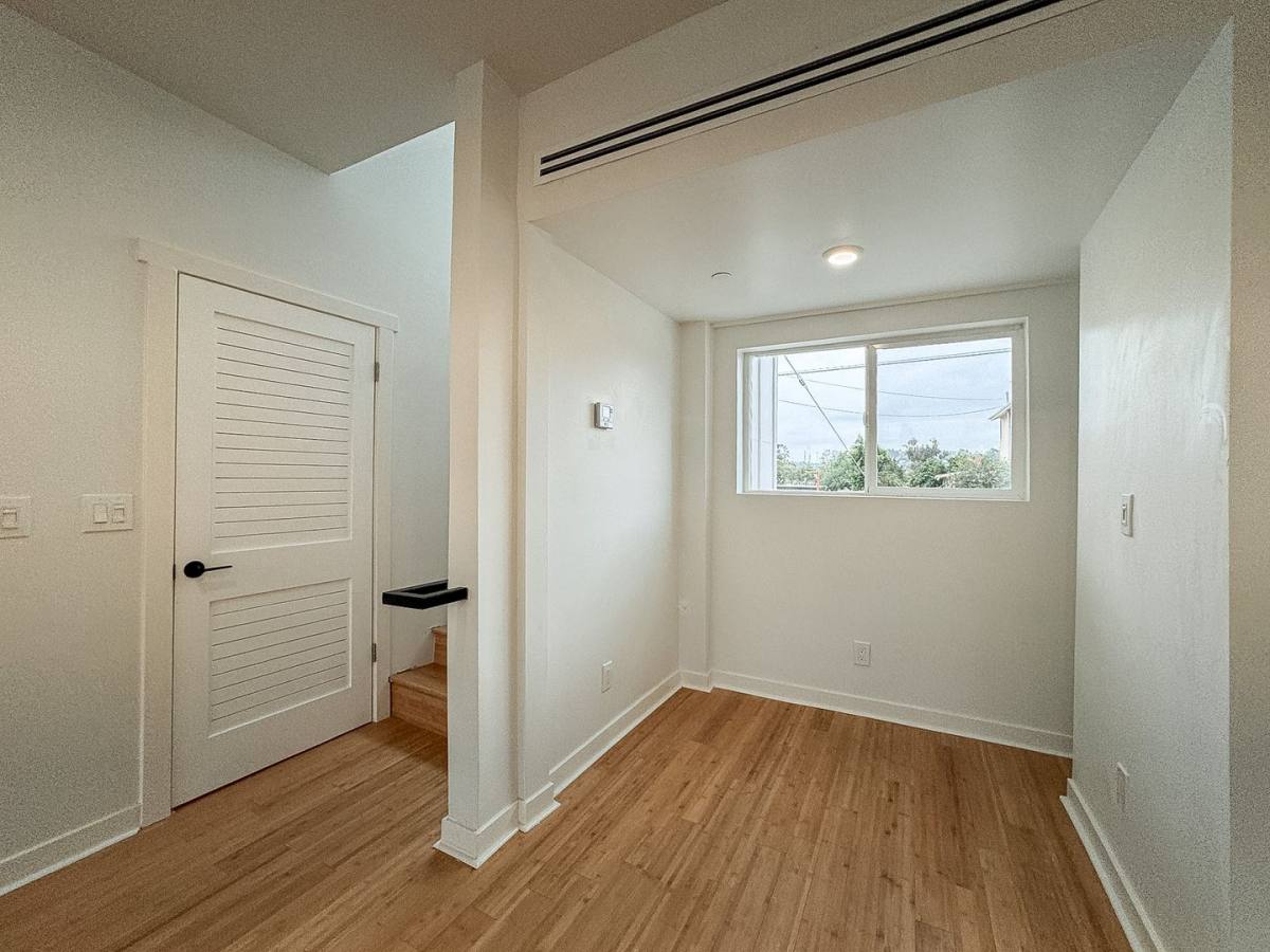 Apartment for rent at 1411 N Tremont St, Los Angeles, CA 90033