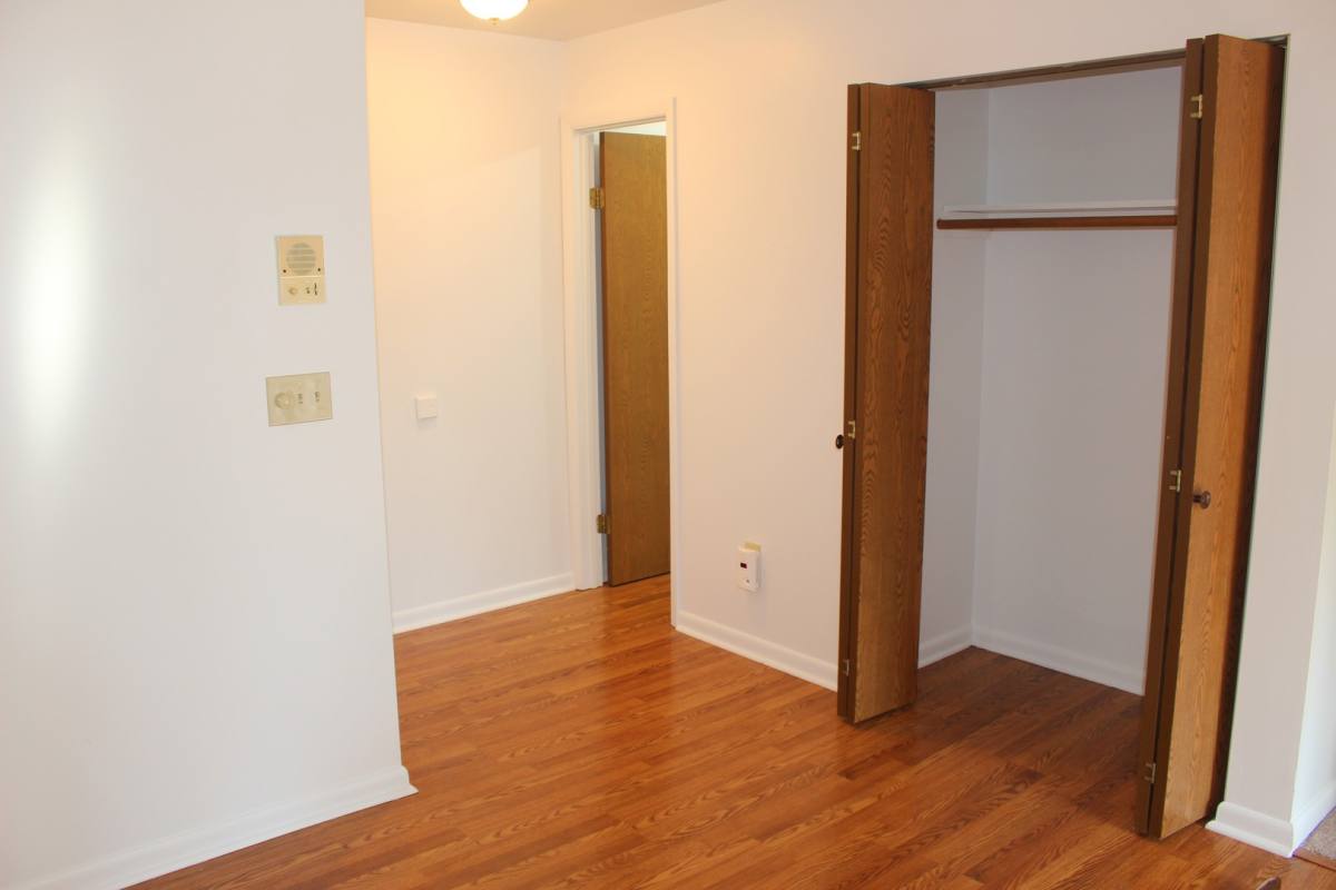 Apartment for rent at 7 Patterson Dr, Glenmont, NY 12077