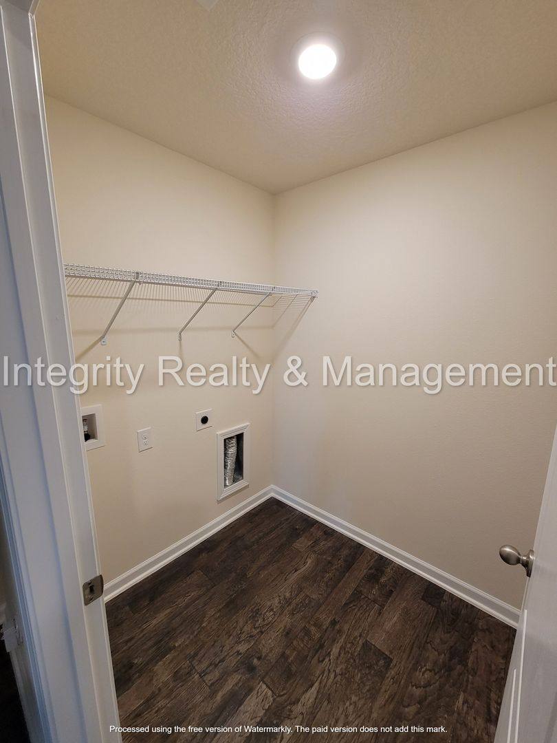 House for rent at 6137 Black Stallion Dr, Jacksonville, FL 32234