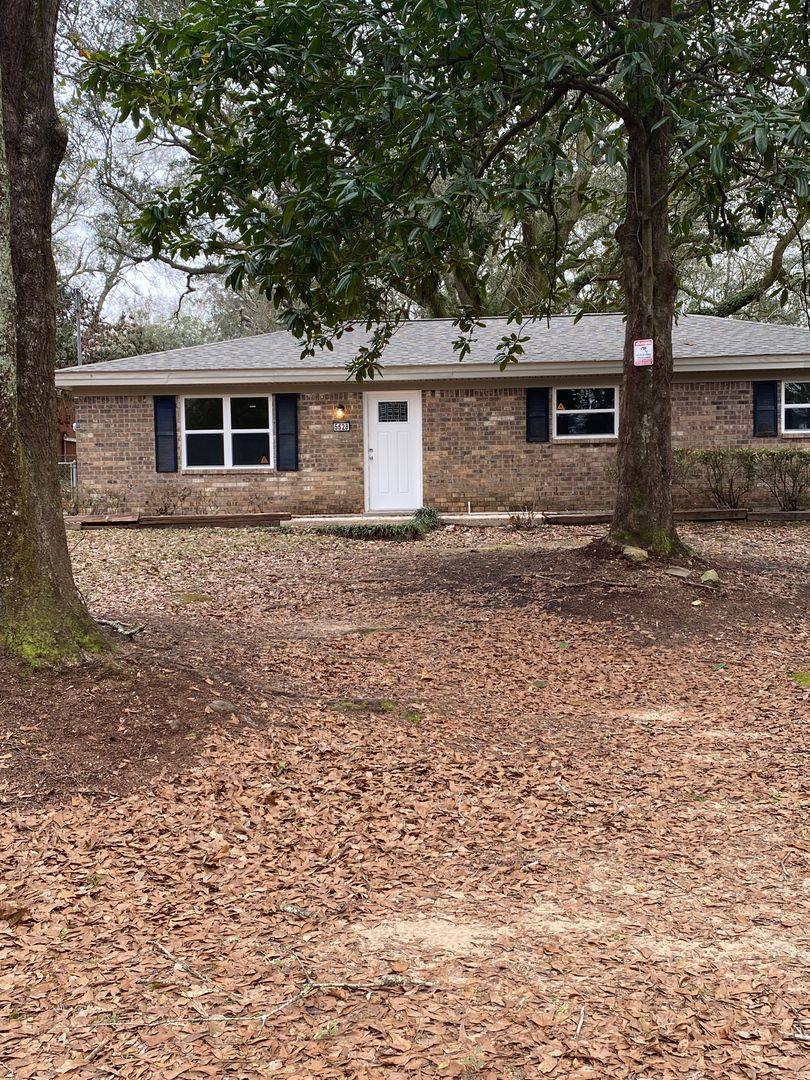 House for rent at 5628 Aljon Dr, Theodore, AL 36582