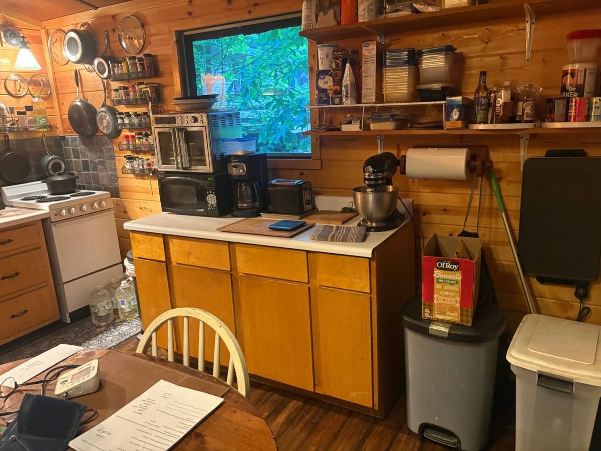 House for rent at 79 Spruce Peak Rd, Acme, PA 15610