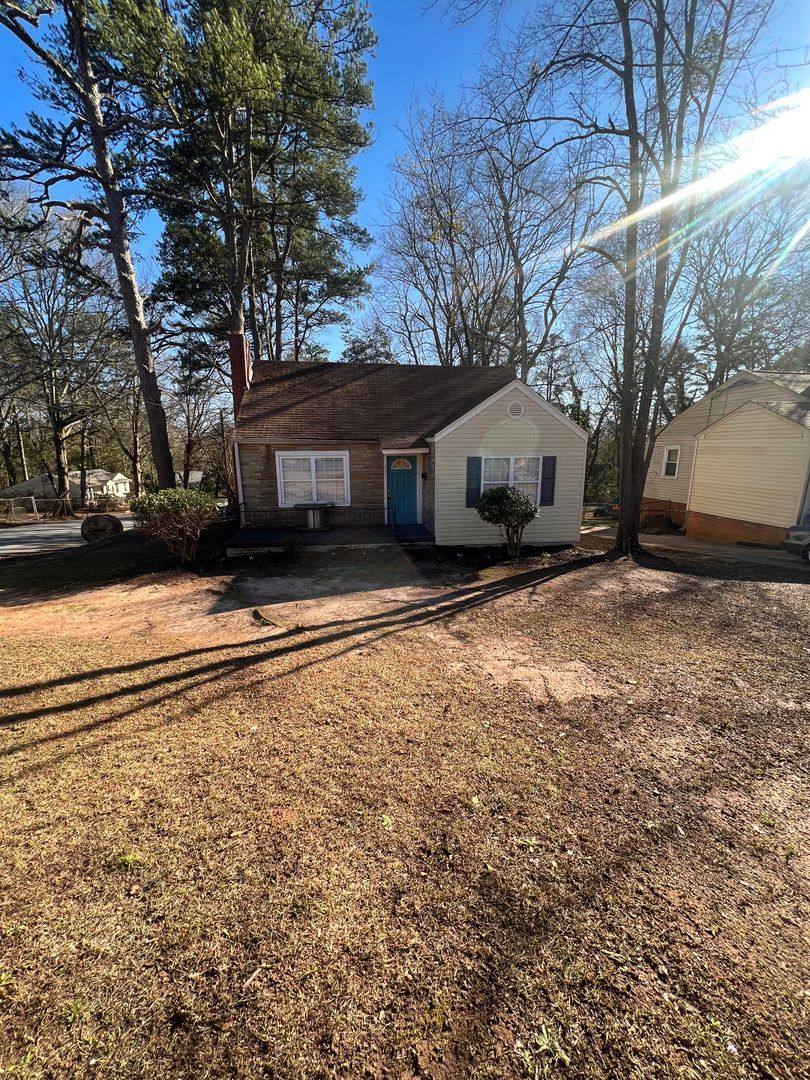 House for rent at 301 Potomac Ave, Greenville, SC 29605