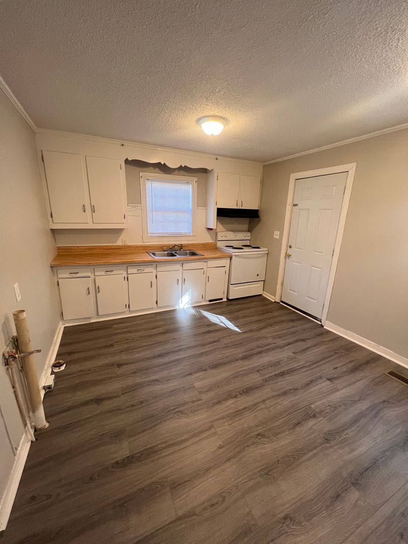 House for rent at 301 Potomac Ave, Greenville, SC 29605