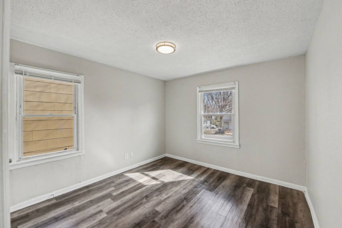 House for rent at 7036 Bellefontaine Ave, Kansas City, MO 64132