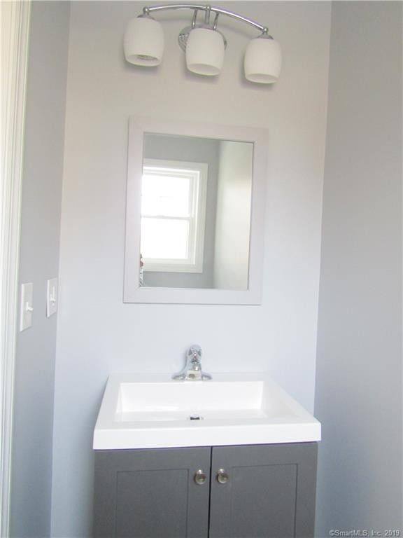 Apartment for rent at 63 Plains Rd, Milford, CT 06460