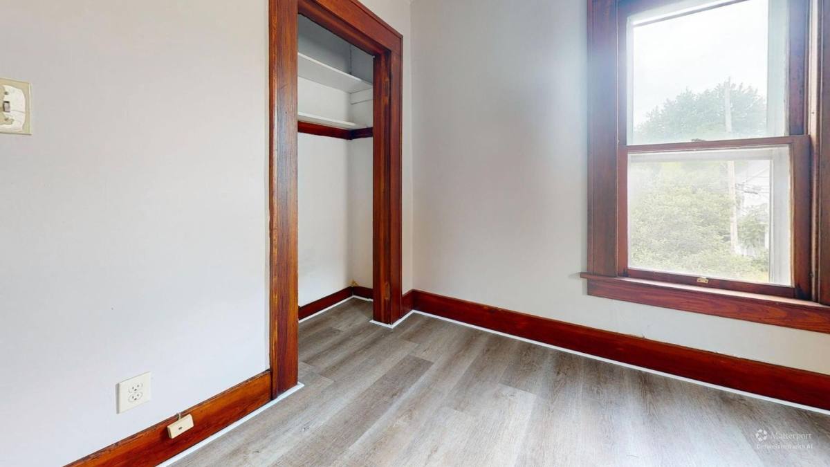 Apartment for rent at 2295 SW 11th St, Akron, OH 44314