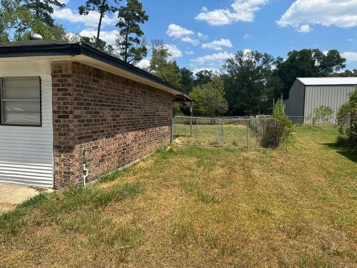 House for rent at 140 Mill St, Vidor, TX 77662