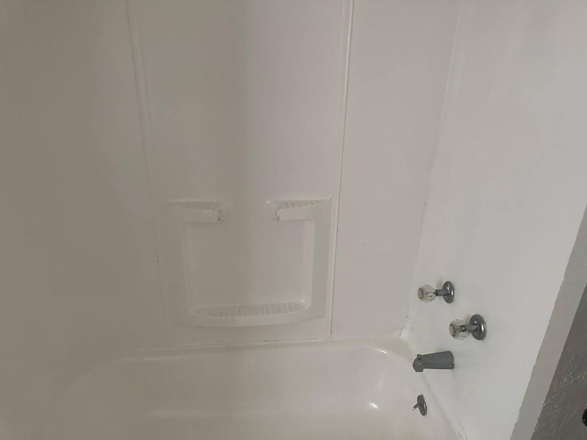 House for rent at 140 Mill St, Vidor, TX 77662