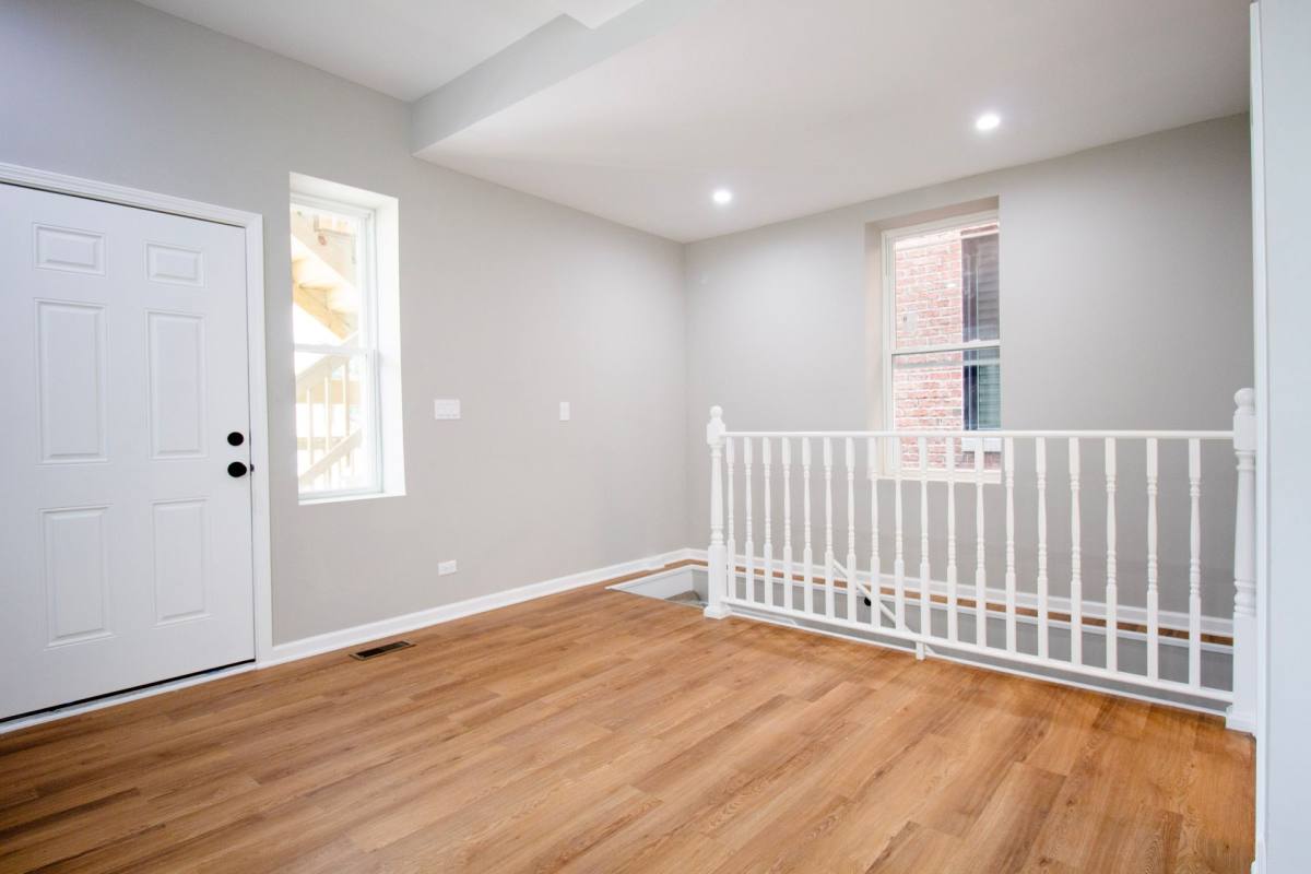 Apartment for rent at 838 S Miller St, Chicago, IL 60607
