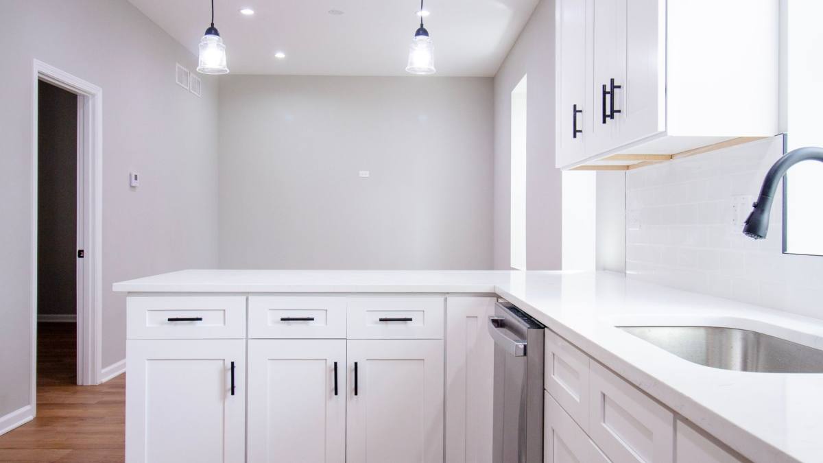 Apartment for rent at 838 S Miller St, Chicago, IL 60607