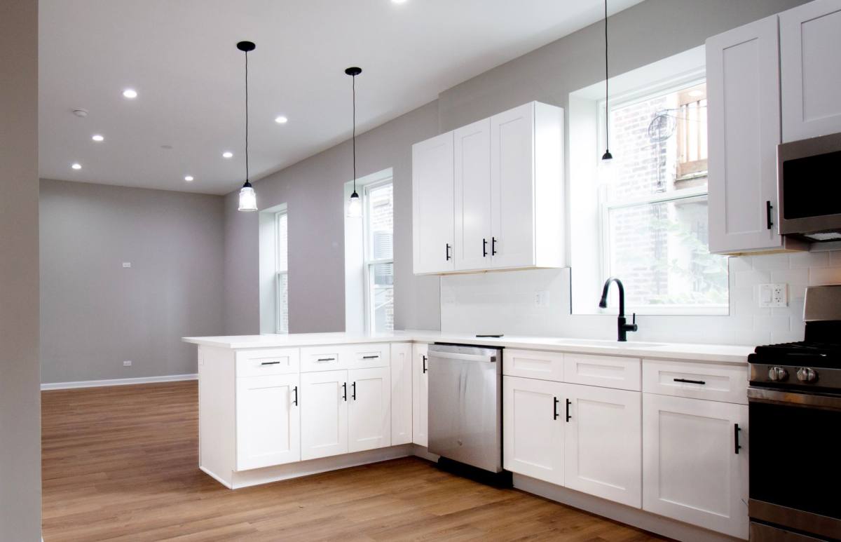 Apartment for rent at 838 S Miller St, Chicago, IL 60607