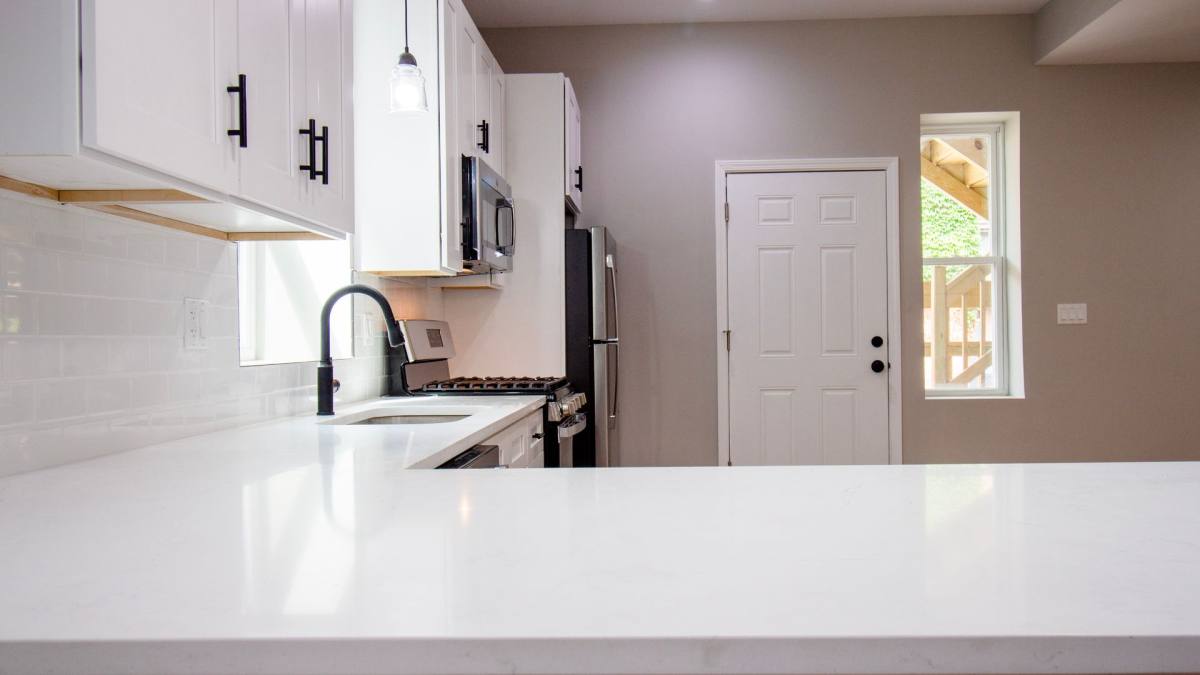 Apartment for rent at 838 S Miller St, Chicago, IL 60607