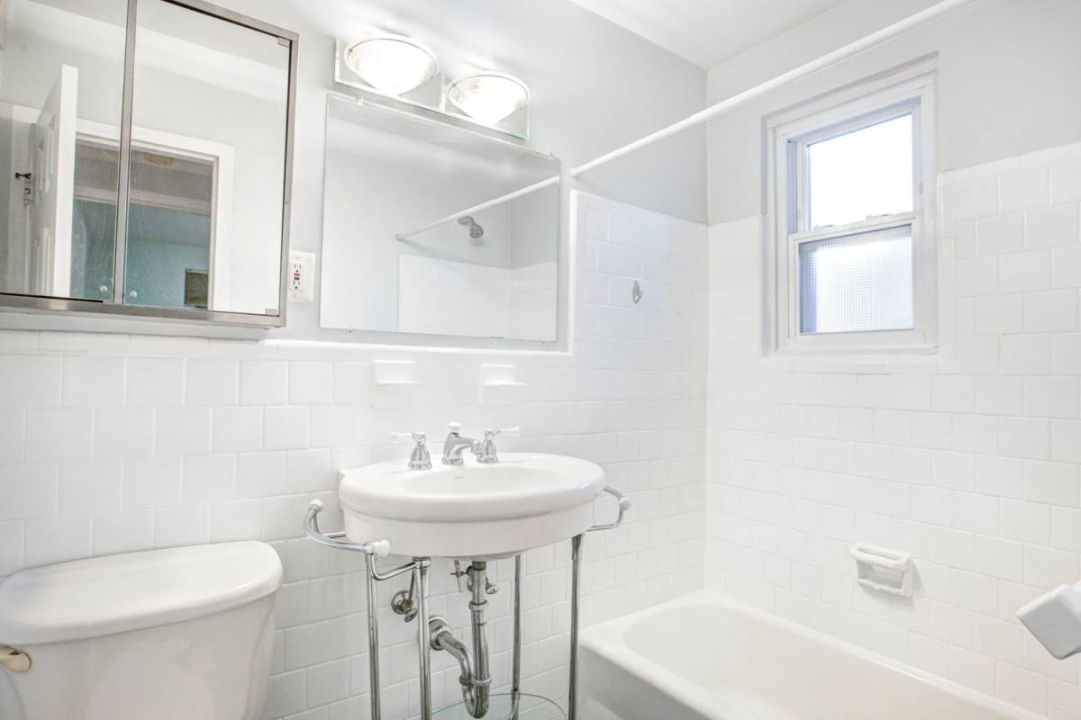 Condo for rent at 1627 Massachusetts Ave SE, Washington, DC 20003