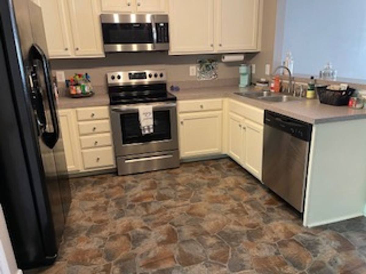 Townhouse for rent at 833 Gallows Court, Culpeper, VA 22701